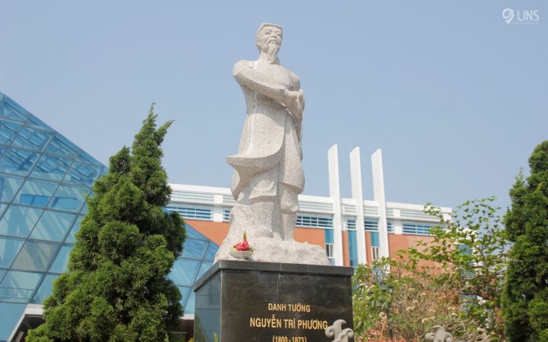 di-san-van-hoa-mien-trung-viet-nam-05-lins-vietnam