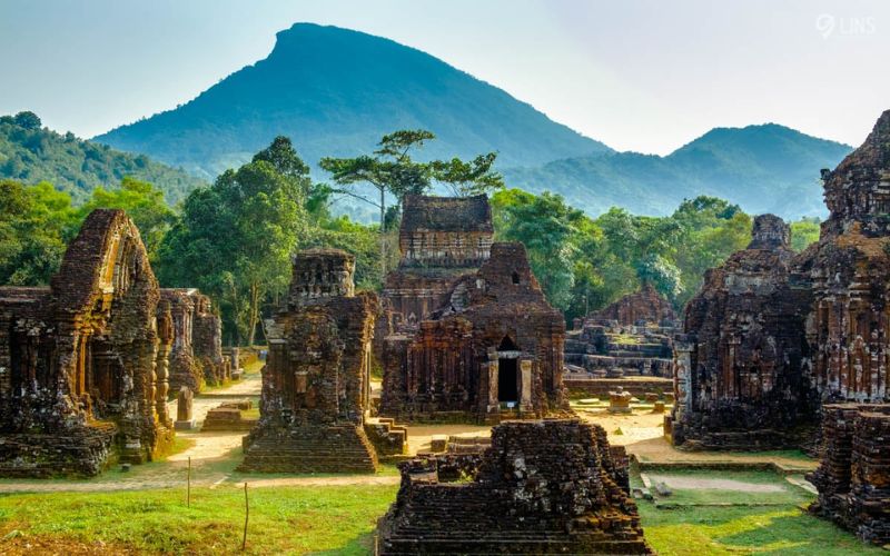 di-san-van-hoa-mien-trung-viet-nam-15-lins-vietnam