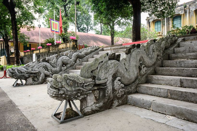 khảo cổ hoàng thành thăng long