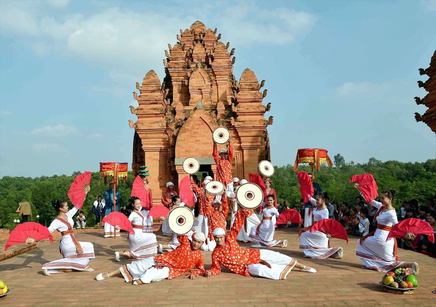 lễ hội truyền thống