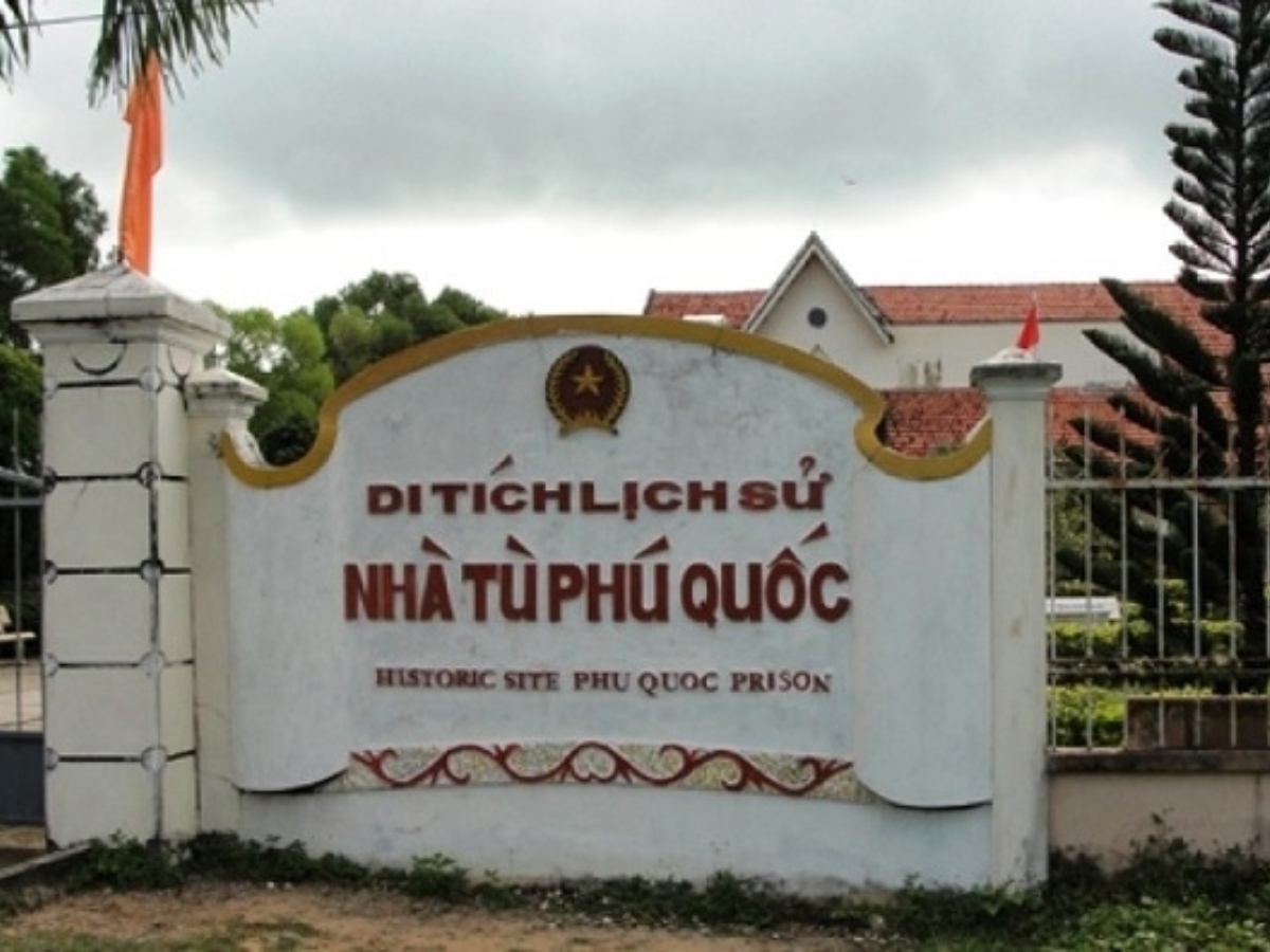 nhà tù Phú Quốc
