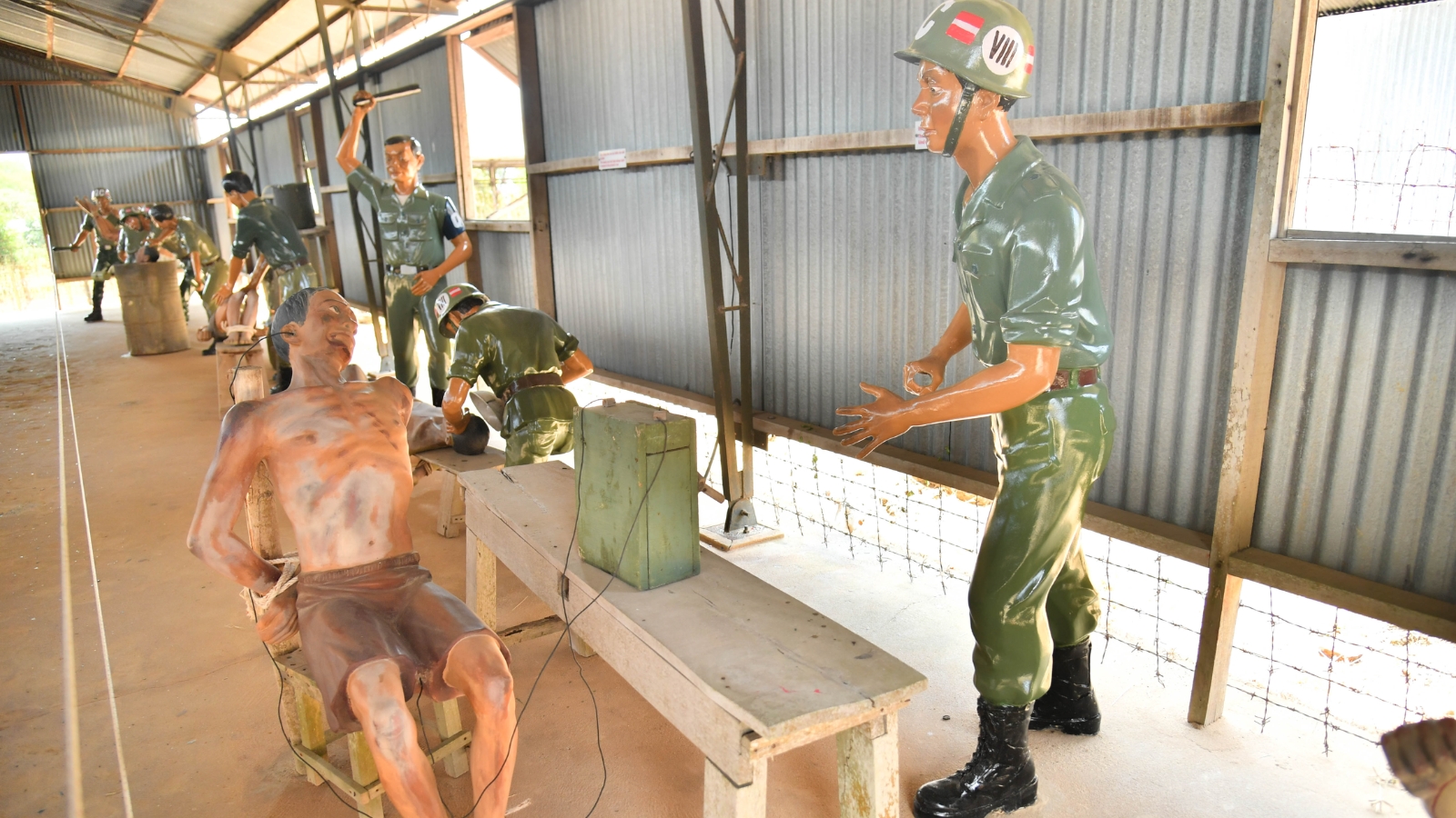 nhà tù Phú Quốc