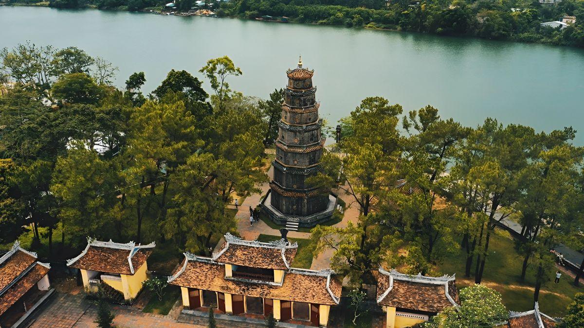 Huế