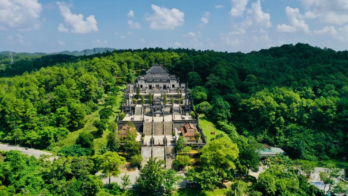 Huế
